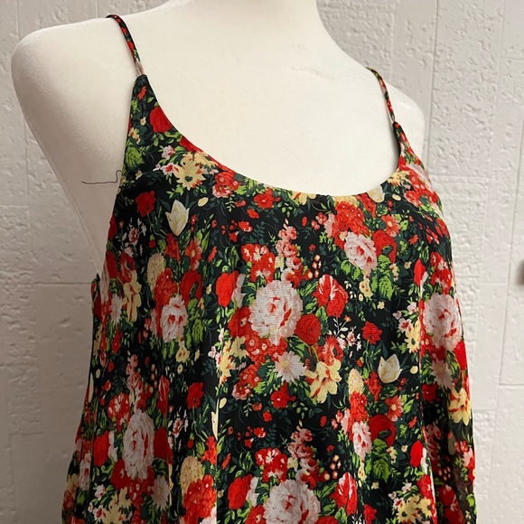 medium blouse - Picture 5 of 9